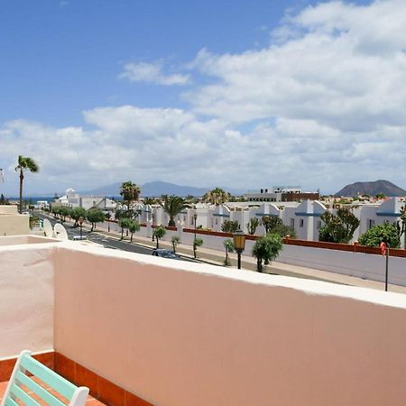 Villa Con Piscina Cerca De Las Dunas De Коральео Экстерьер фото